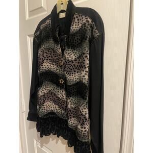 Taylor G Mixed Animal Print Button Blouse (Size M)